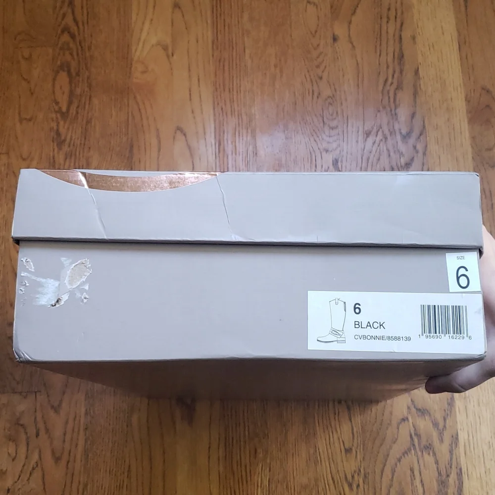 Crown Vintage bnib nwt